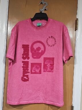 Pink Graphic Short-Sleeve Tee with Skull & Mushroom Prints